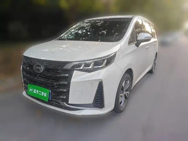 Фотография автомобиля — GAC Trumpchi M6
