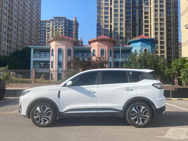 Chery Tiggo 7 PLUS — Фото автомобиля 3