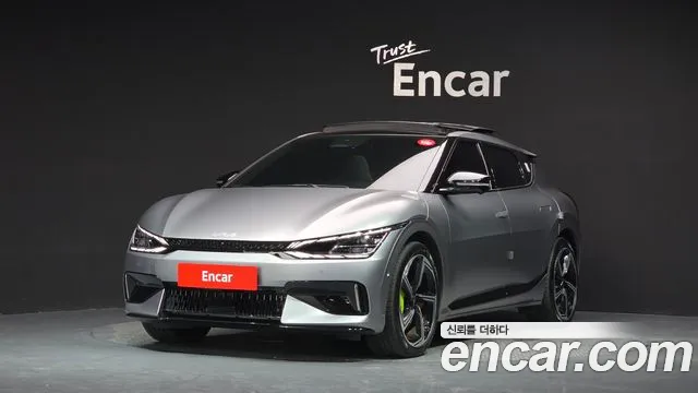 Фотография автомобиля — Kia EV6
