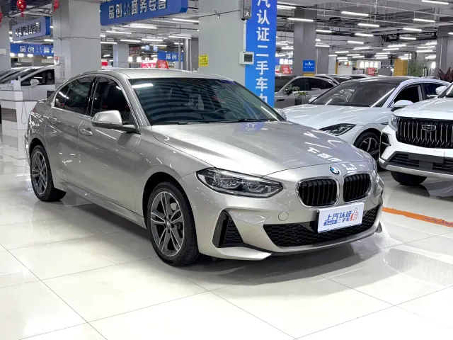 BMW 1 Series — Фото автомобиля 2