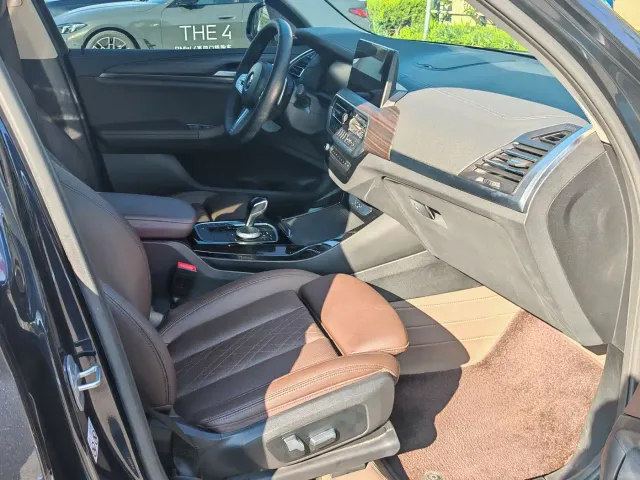 BMW X3 — Фото автомобиля 11