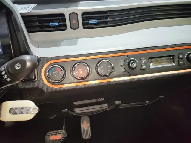 Wuling Hongguang Mini EV — Фото автомобиля 12