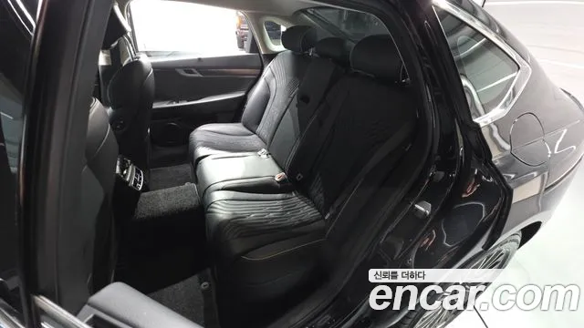 Genesis G80 RG3 — Фото автомобиля 16