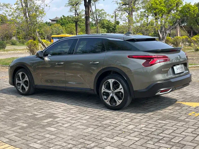 Citroen C5 X — Фото автомобиля 4