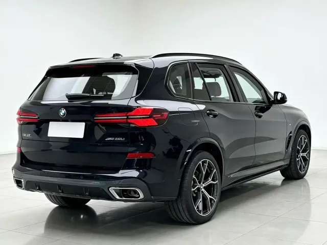 BMW X5 — Фото автомобиля 9