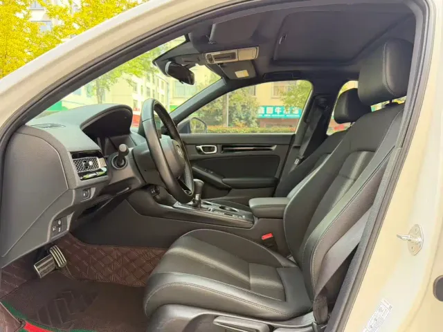 Honda Civic — Фото автомобиля 4