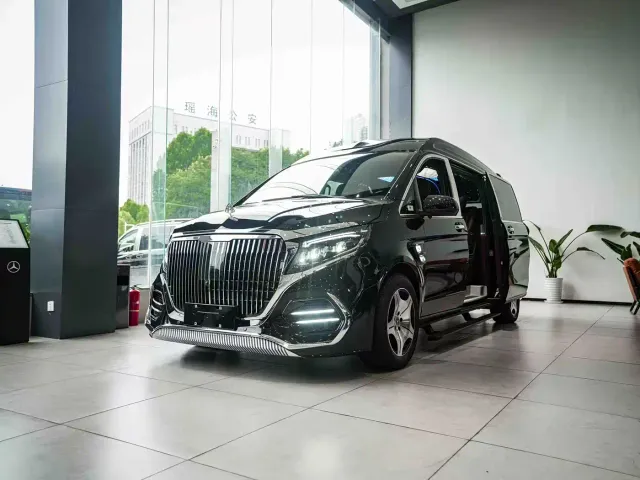 Фотография автомобиля — Mercedes-Benz Vito