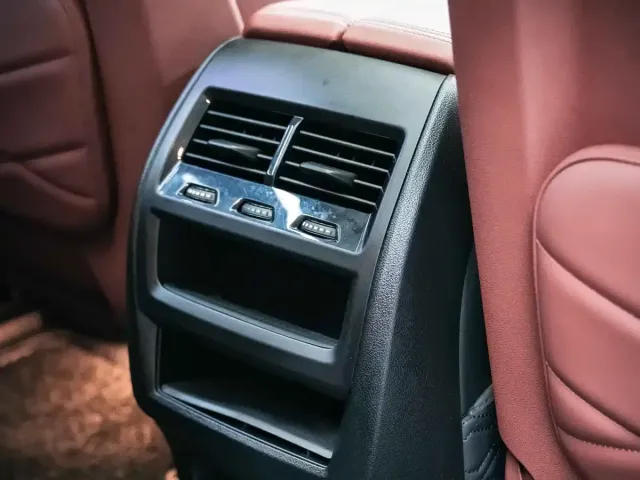 BMW BMW X5 2022 xDrive 30Li Premium M Sport Package — Фото автомобиля 19