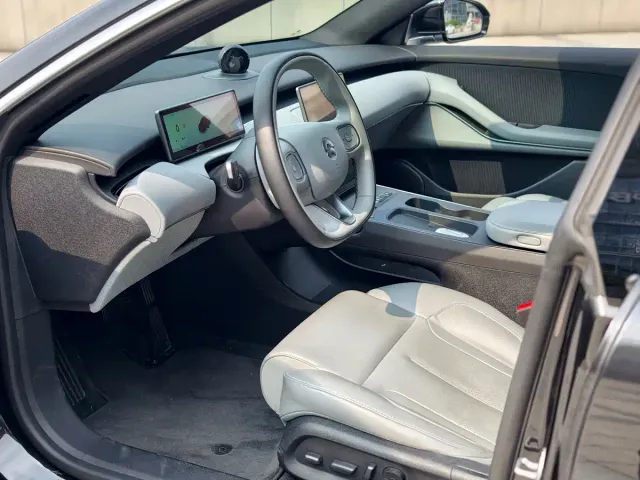 Nio ET5 Touring — Фото автомобиля 9