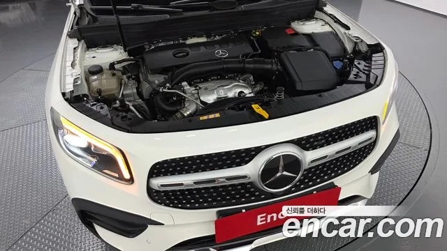 Mercedes-Benz GLB-Class — Фото автомобиля 5
