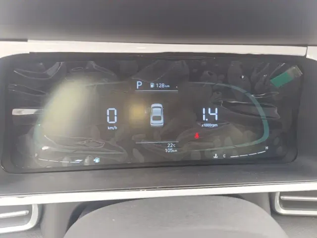 Hyundai Elantra — Фото автомобиля 11