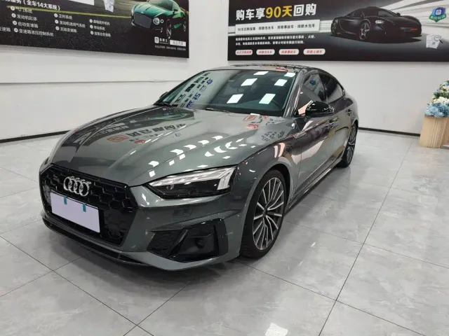 Фотография автомобиля — Audi A5