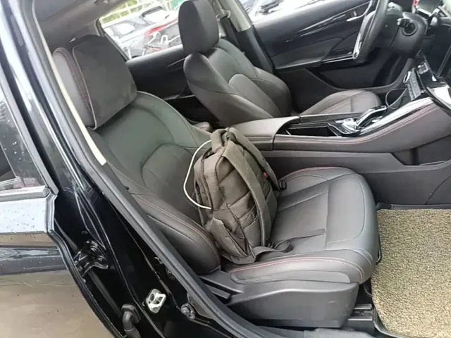Dongfeng Fengshen AX7 — Фото автомобиля 24