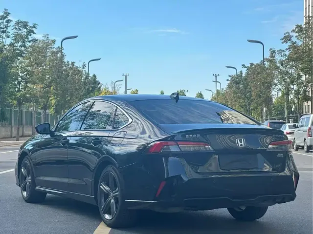 Honda Inspire — Фото автомобиля 8