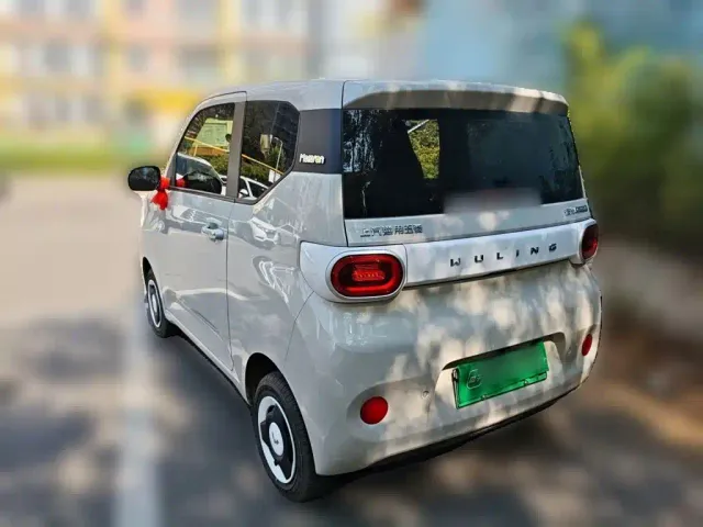 Wuling Hongguang Mini EV — Фото автомобиля 4