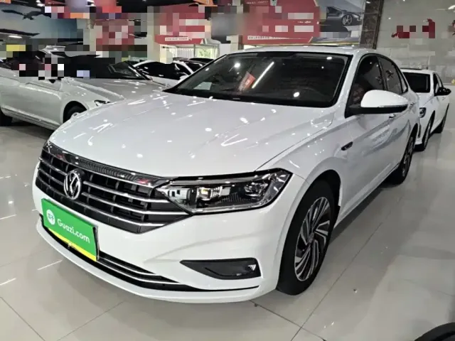 Фотография автомобиля — Volkswagen Sagitar