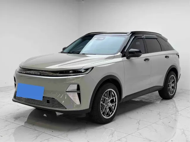 Фотография автомобиля — Haval Xiaolong MAX