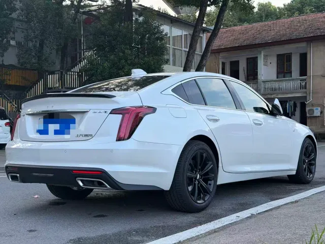 Cadillac CT5 — Фото автомобиля 9