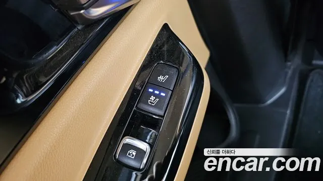 Kia Carnival 4th Gen — Фото автомобиля 26