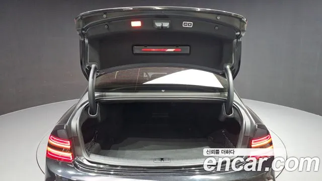 Genesis G80 Бензин 3.5 турбо AWD — Фото автомобиля 20