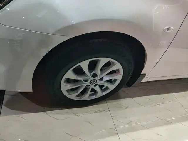 Nissan Sylphy — Фото автомобиля 22
