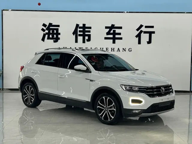 Volkswagen T-Roc — Фото автомобиля 3