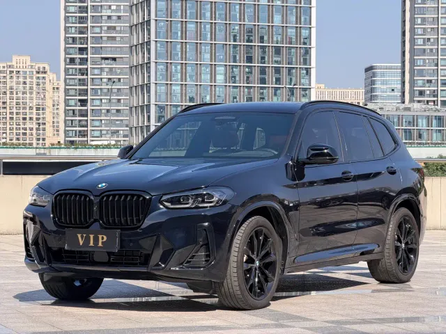 Фотография автомобиля — BMW X3