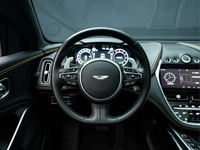 Aston Martin DBX — Фото автомобиля 22