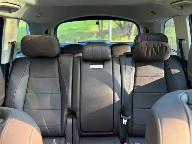 Mercedes-Benz GLS-Class — Фото автомобиля 16
