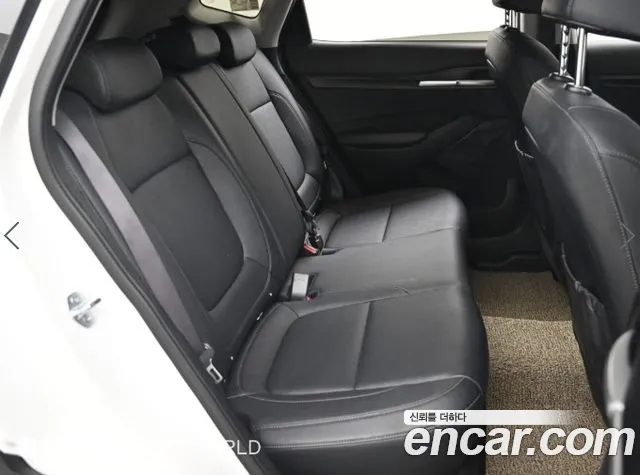 Kia Seltos New — Фото автомобиля 12
