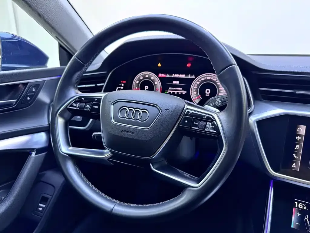 Audi Audi A7L 2024 45TFSI S-line Dream Edition Crystal Package — Фото автомобиля 14
