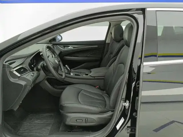 Buick LaCrosse — Фото автомобиля 12