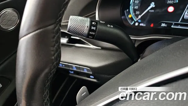 Genesis GV80 2.5T Бензин AWD — Фото автомобиля 25