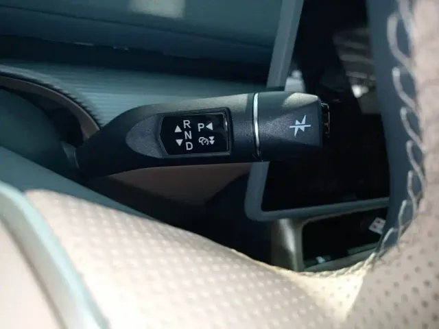 ARCFOX Arcfox Alpha S5 2024 560PRO 185kW — Фото автомобиля 13