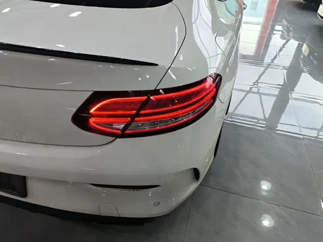 Mercedes-Benz C-Class — Фото автомобиля 7