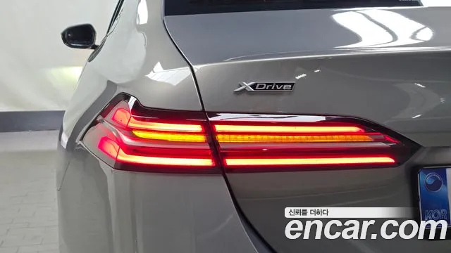 BMW 5-Series 5 серия (G60) 530i xDrive M Sport — Фото автомобиля 21