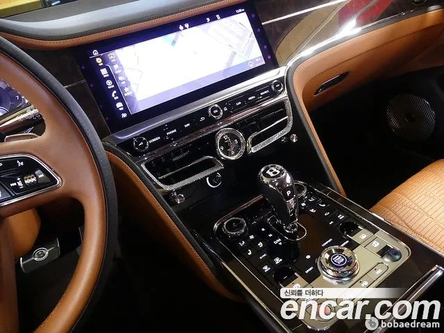 Bentley Flying Spur Generation 3 — Фото автомобиля 15