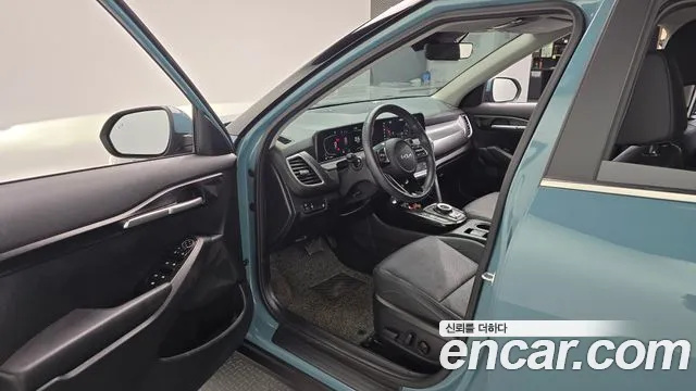 Kia Seltos — Фото автомобиля 15