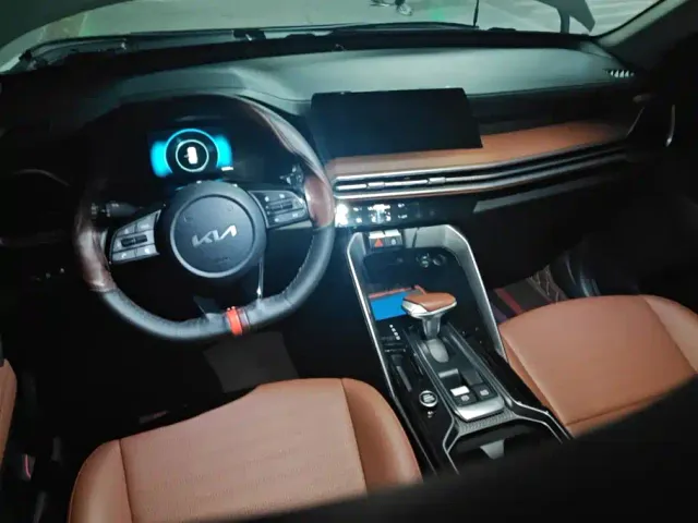 Kia Sportage — Фото автомобиля 12