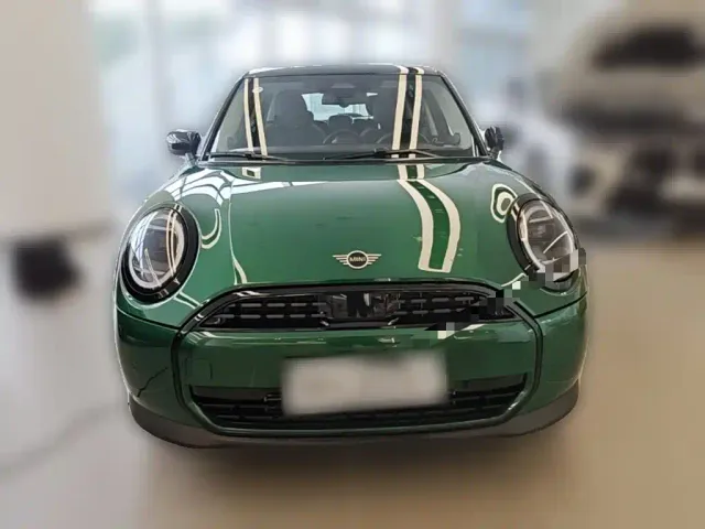 MINI Hatch — Фото автомобиля 4