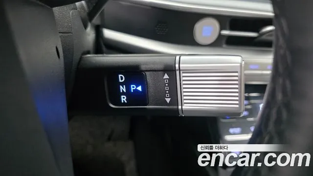 Hyundai Grandeur GN7 — Фото автомобиля 9
