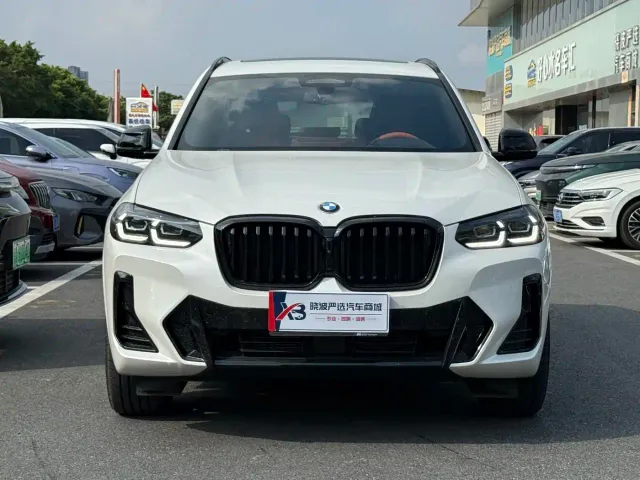 BMW X3 — Фото автомобиля 2