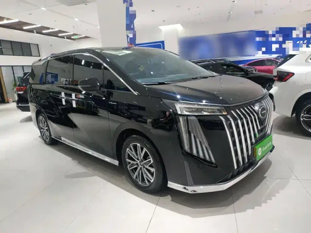 GAC Trumpchi M8 — Фото автомобиля 3