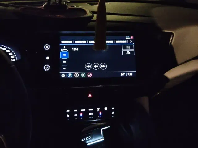 Buick Envision S — Фото автомобиля 14