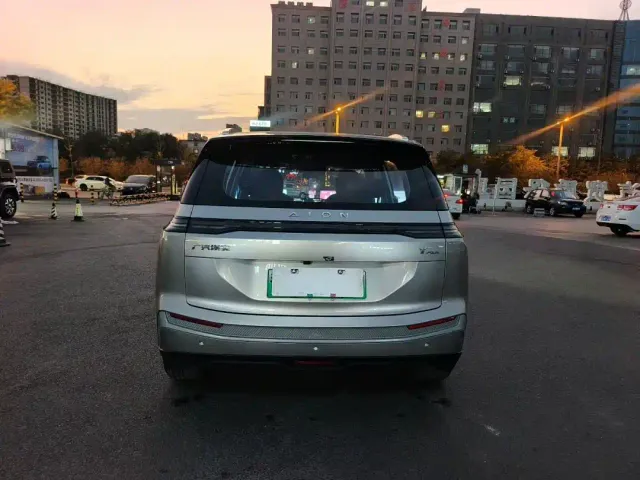 GAC Aion Y — Фото автомобиля 7