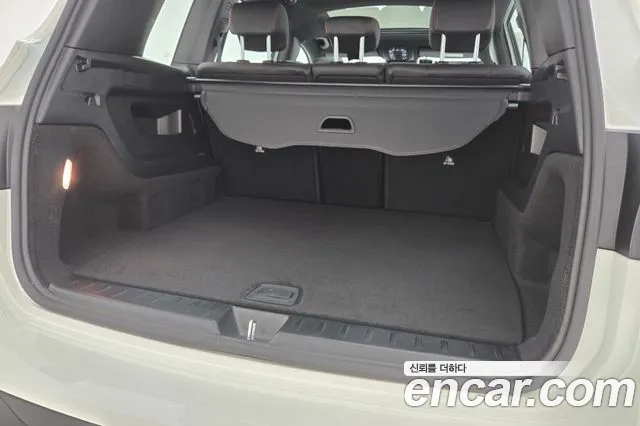 Mercedes-Benz GLB-Class — Фото автомобиля 13