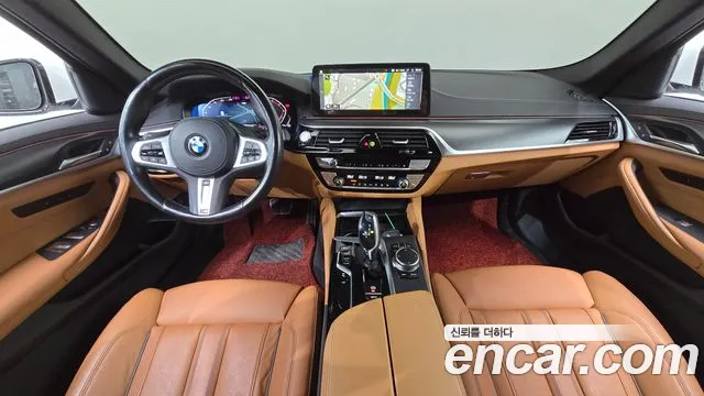 BMW 5-Series — Фото автомобиля 7