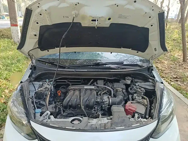 Honda Fit — Фото автомобиля 19