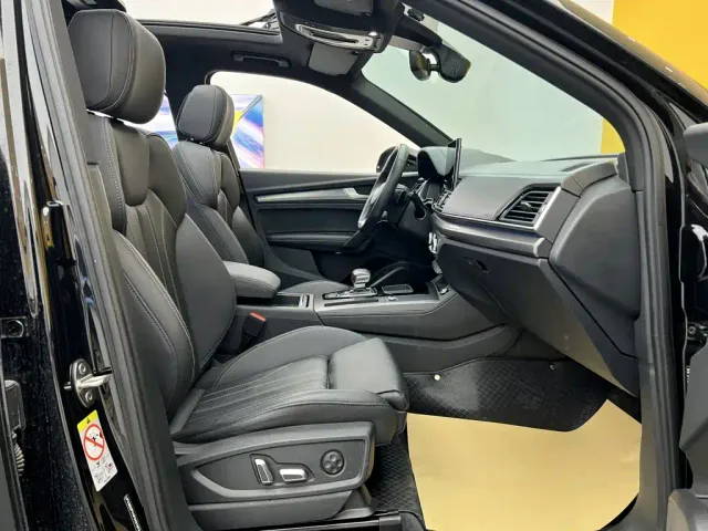 Audi Q5L — Фото автомобиля 14