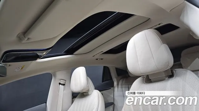 Mercedes-Benz EQS — Фото автомобиля 29